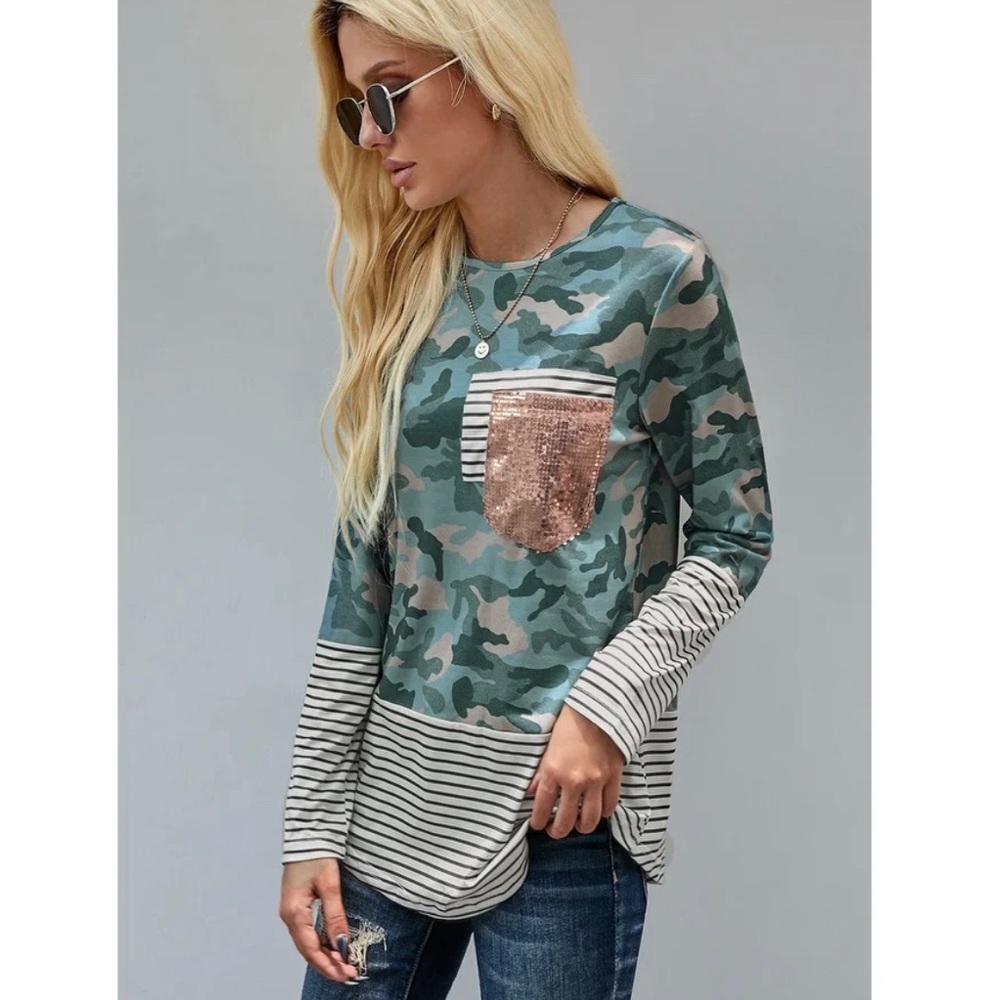 Camo Stripe Pocket Sequins Splicing Top